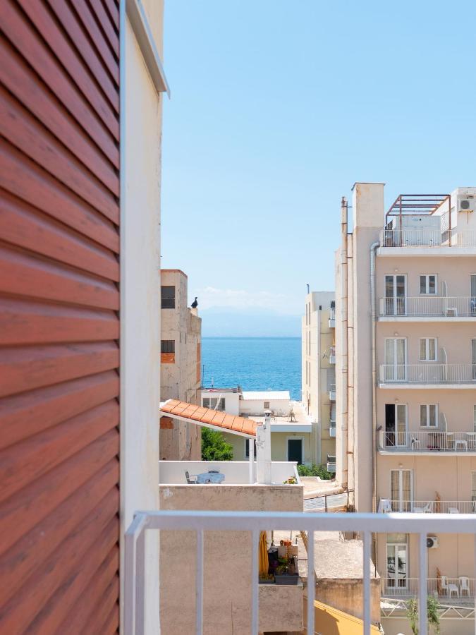 Апартаменты Whitehouse Loutraki Экстерьер фото